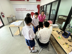 20230927032035.jpg - การอบรม Meaningful Project ครั้งที่ 3 ให้กับตัวแทนคณะครู ที่เป็น Facitator ของโรงเรียนบ้านสันกำแพง ณ ห้องปฏิบัติการ Opportunity Space by Dr.Thaksin Shinawatra | https://www.bsk.ac.th/new