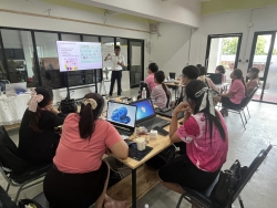 20230927032045.jpg - การอบรม Meaningful Project ครั้งที่ 3 ให้กับตัวแทนคณะครู ที่เป็น Facitator ของโรงเรียนบ้านสันกำแพง ณ ห้องปฏิบัติการ Opportunity Space by Dr.Thaksin Shinawatra | https://www.bsk.ac.th/new